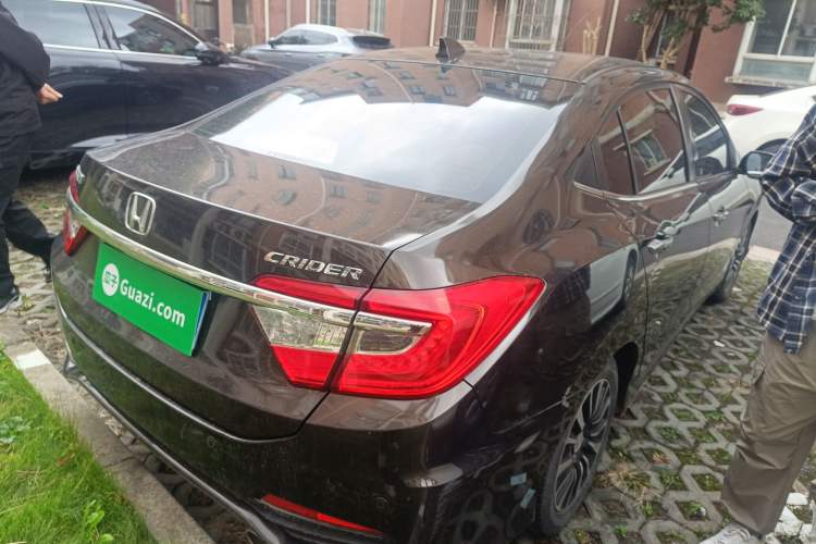 Used Honda Crider 2015 1.8L automatic luxury edition Rear Right 45 Deg