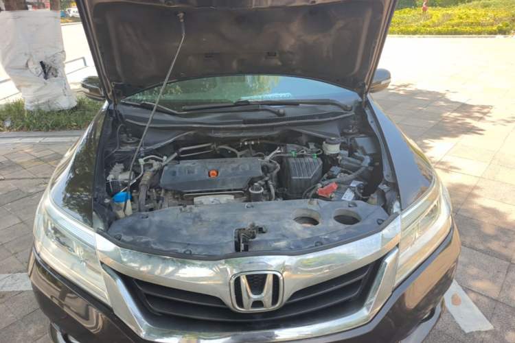 Used Honda Crider 2015 1.8L manual luxury version Engine Bay