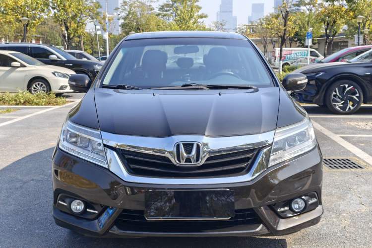 Used Honda Crider 2015 1.8L Automatic Flagship Edition Exterior 1