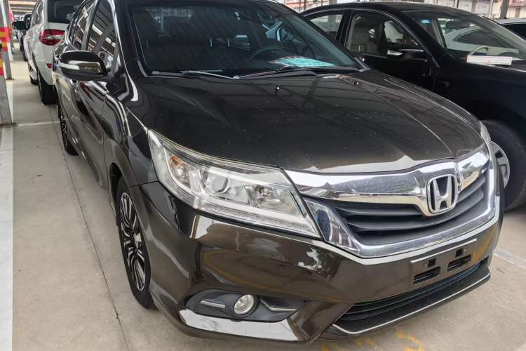 Used Honda Crider 2015 1.8L automatic luxury edition Exterior 2