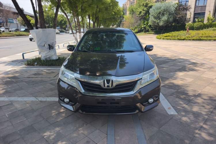 Used Honda Crider 2015 1.8L manual luxury version Front