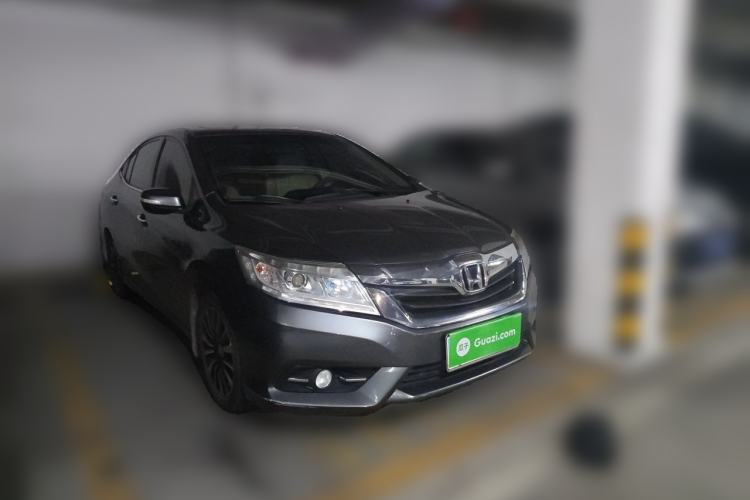Used Honda Crider 2015 1.8L automatic luxury edition Front Right 45 Deg