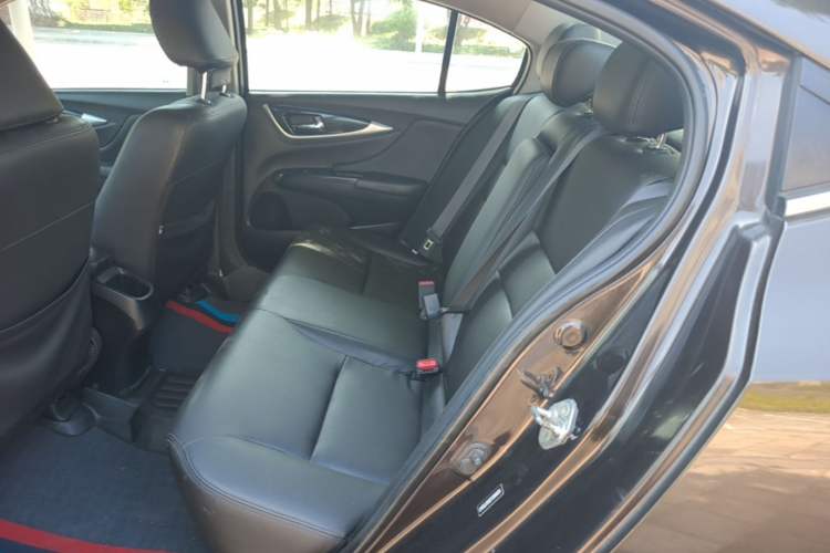Used Honda Crider 2015 1.8L manual luxury version Left Rear Seat