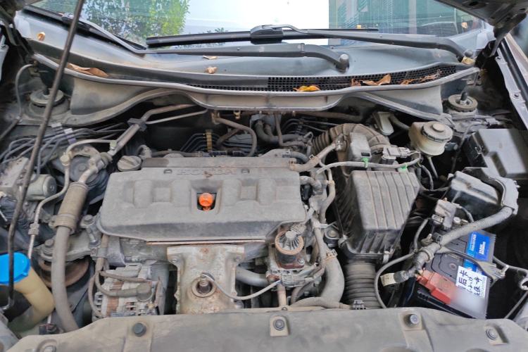 Used Honda Crider 2015 1.8L automatic luxury edition Engine Bay