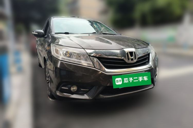 Used Honda Crider 2015 1.8L automatic luxury edition Front Right 45 Deg
