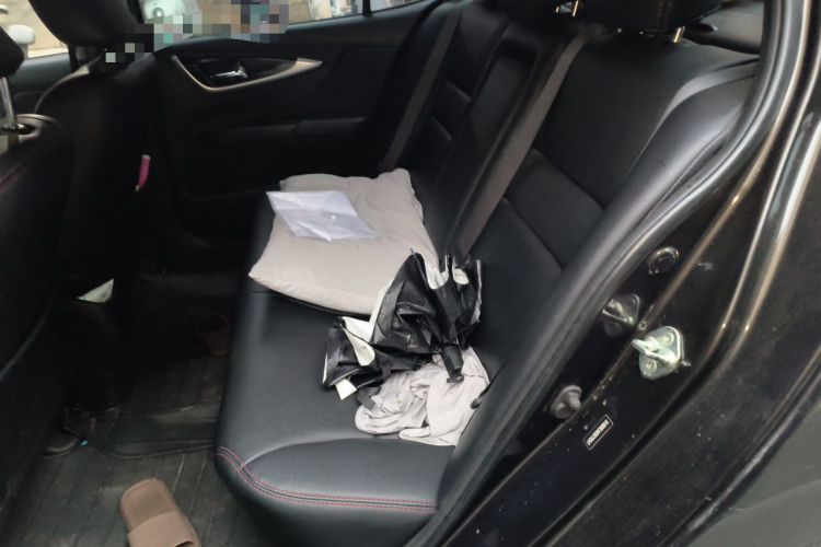 Used Honda Crider 2015 1.8L automatic luxury edition Left Rear Seat