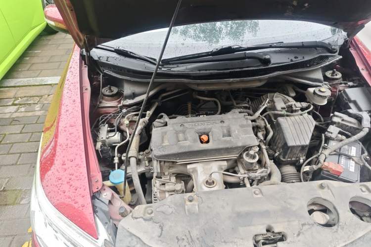 Used Honda Crider 2015 1.8L automatic luxury edition Engine Bay Right