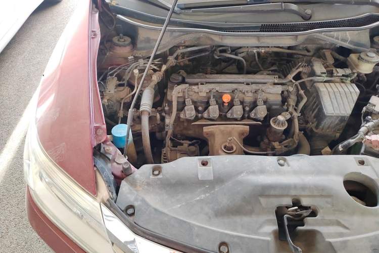 Used Honda Crider 2015 1.8L automatic luxury edition Engine Bay Right