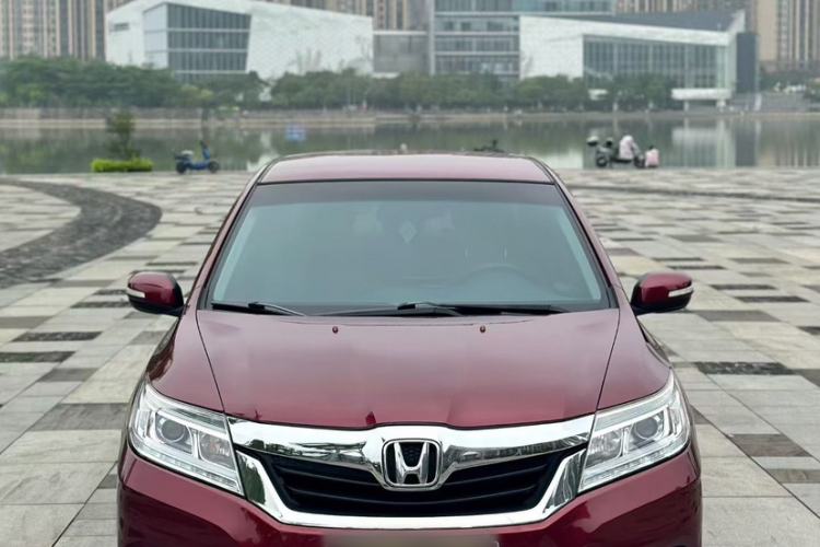 Used Honda Crider 2015 1.8L automatic comfort version Exterior 2