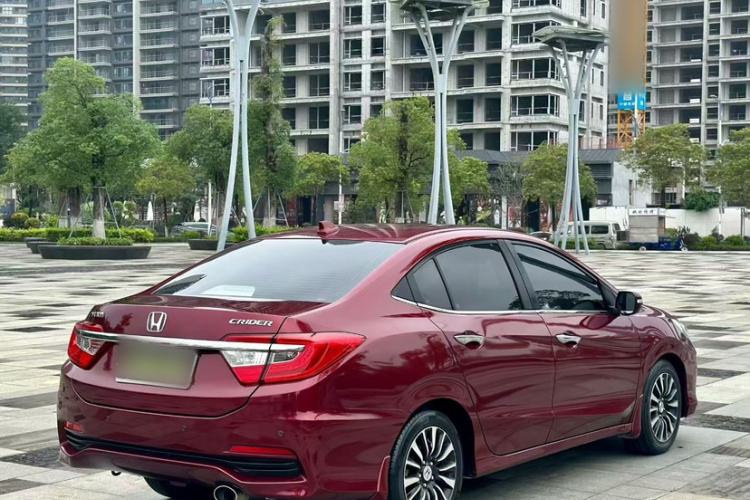 Used Honda Crider 2015 1.8L automatic comfort version Exterior 4