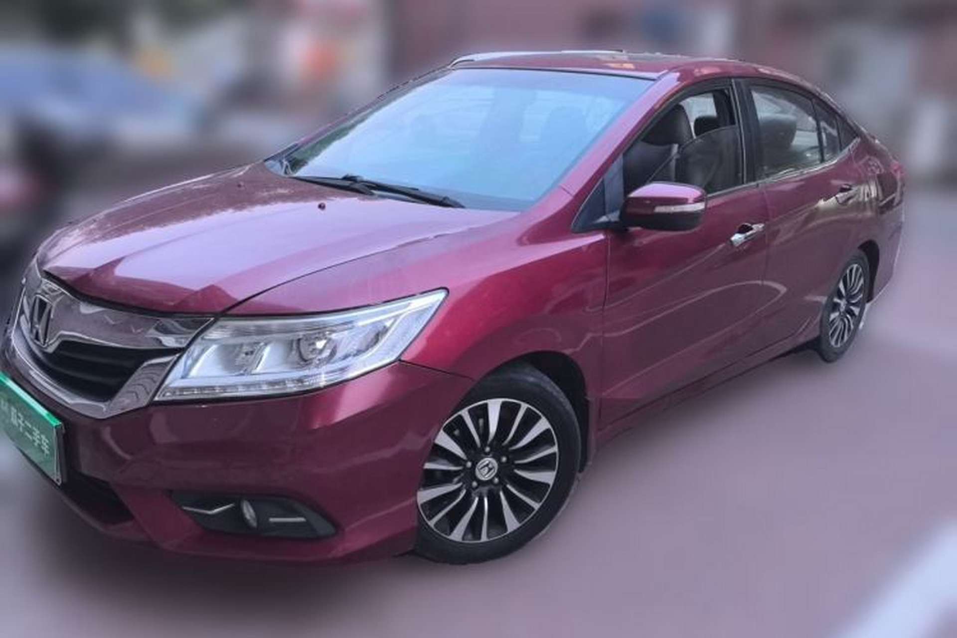 Used Honda Crider 2015 1.8L automatic luxury edition Front Left 45 Deg