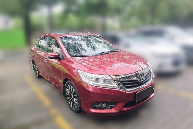 Used Honda Crider 2015 1.8L automatic luxury edition Front Right 45 Deg