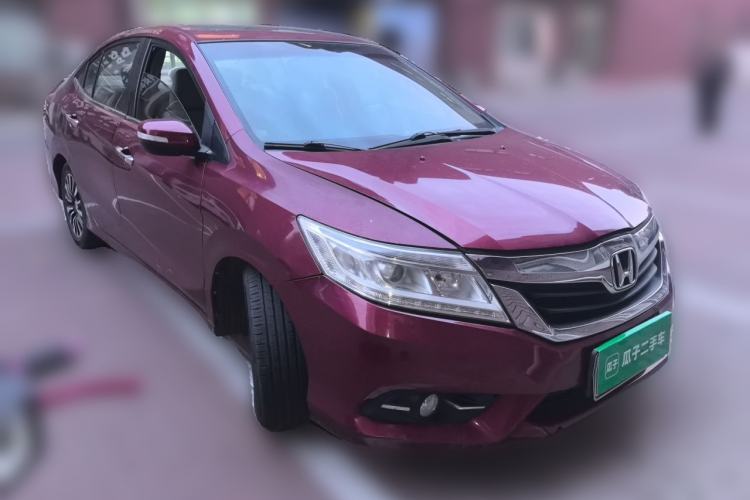 Used Honda Crider 2015 1.8L automatic luxury edition Front Right 45 Deg