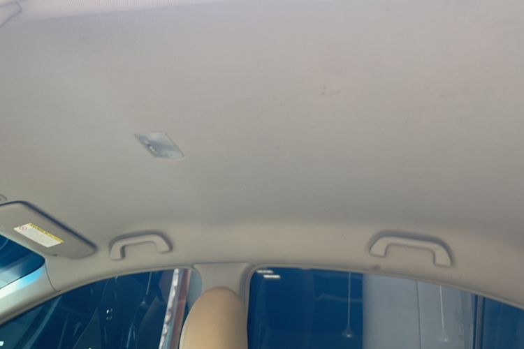 Used Honda Crider 2015 1.8L automatic comfort version Headliner