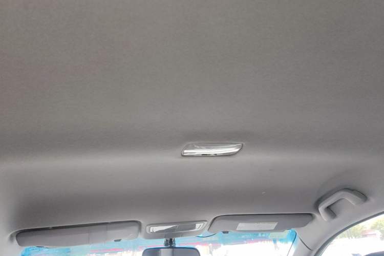 Used Honda Crider 2015 1.8L automatic comfort version Headliner