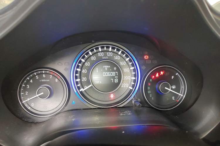 Used Honda Crider 2015 1.8L automatic luxury edition Instrument Cluster