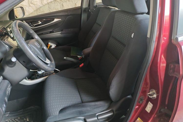 Used Honda Crider 2015 1.8L automatic luxury edition Left Front Seat