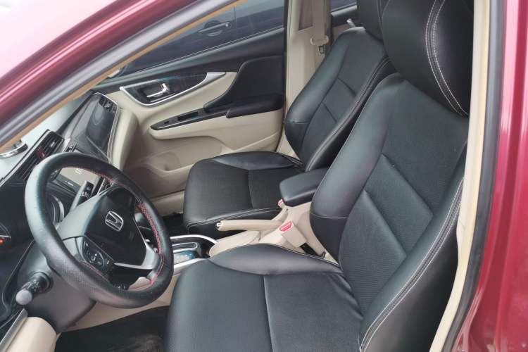 Used Honda Crider 2015 1.8L automatic luxury edition Left Front Seat