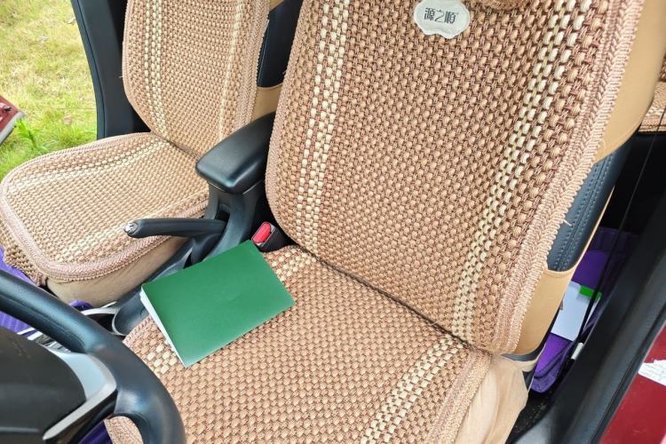 Used Honda Crider 2015 1.8L automatic comfort version Left Front Seat