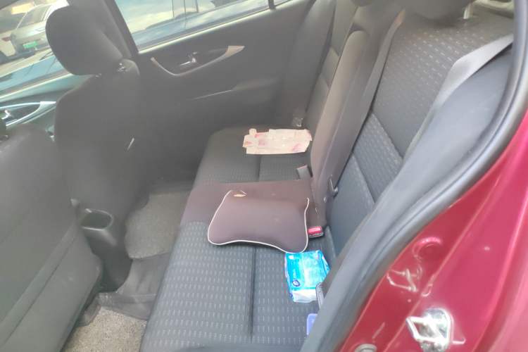 Used Honda Crider 2015 1.8L automatic luxury edition Left Rear Seat