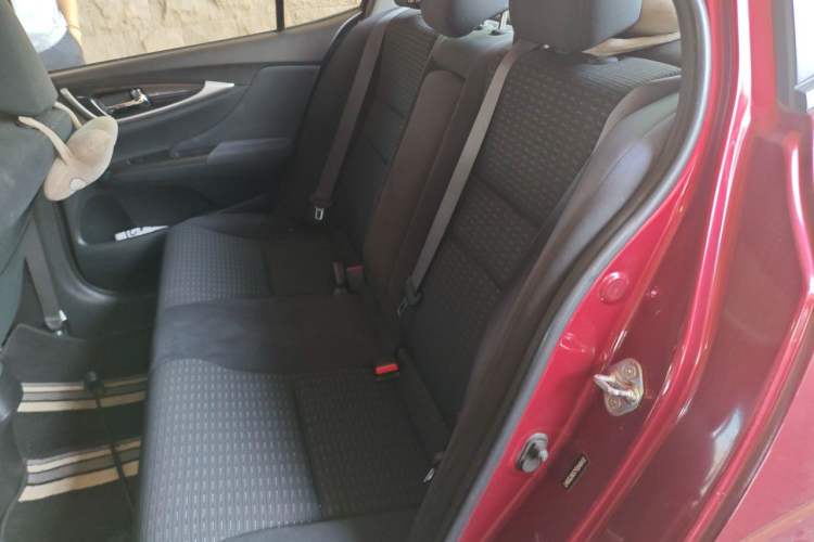 Used Honda Crider 2015 1.8L automatic luxury edition Left Rear Seat