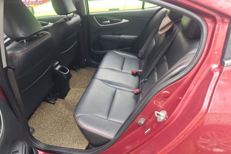 Used Honda Crider 2015 1.8L automatic luxury edition Left Rear Seat