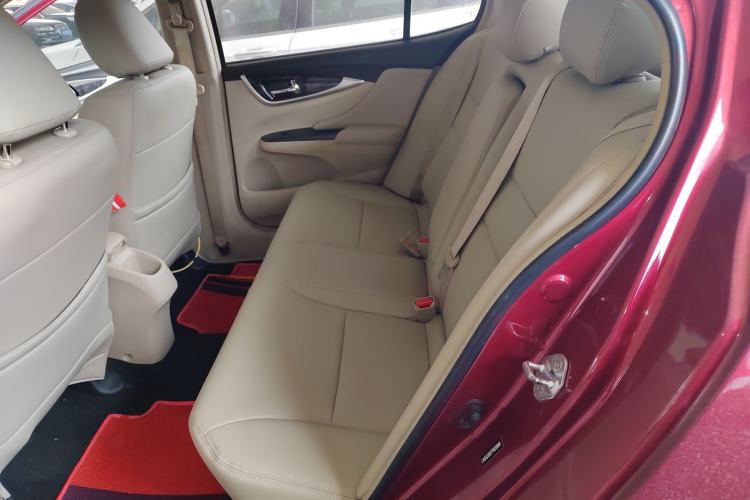 Used Honda Crider 2015 1.8L automatic luxury edition Left Rear Seat