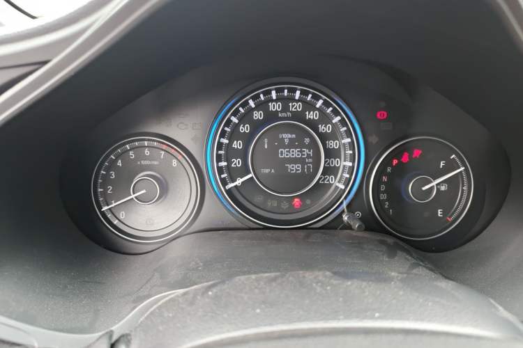 Used Honda Crider 2015 1.8L automatic comfort version Odometer Close Up