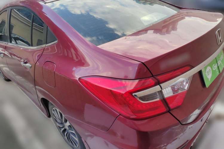 Used Honda Crider 2015 1.8L automatic luxury edition Rear Left 45 Deg