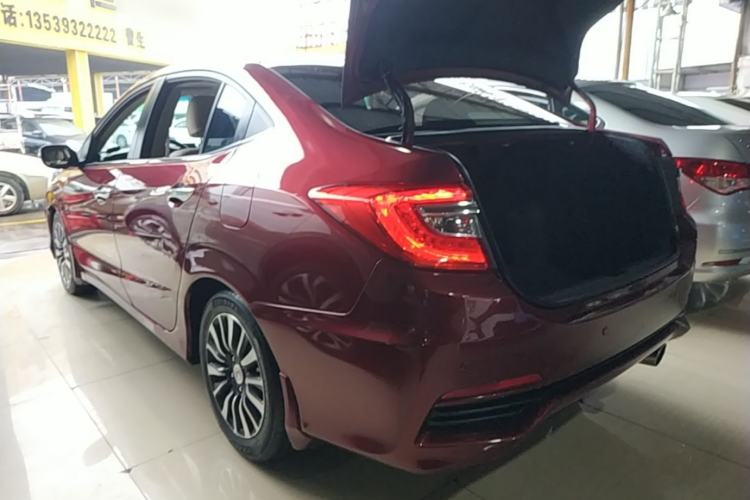 Used Honda Crider 2015 1.8L automatic comfort version Rear Left 45 Deg