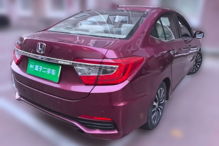 Used Honda Crider 2015 1.8L automatic luxury edition Rear Right 45 Deg