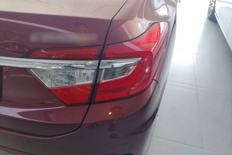 Used Honda Crider 2015 1.8L automatic luxury edition Right Rear Taillight