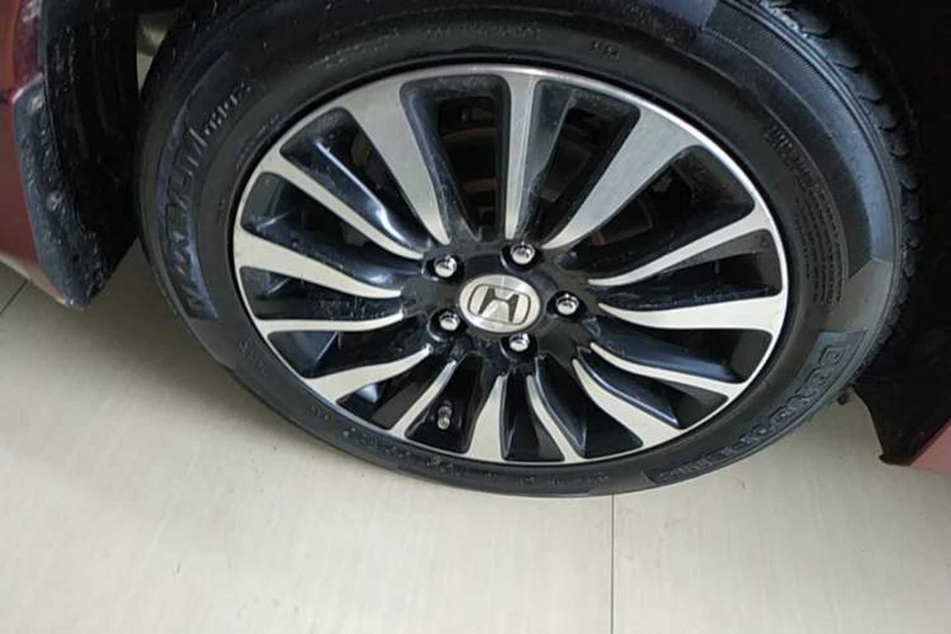 Used Honda Crider 2015 1.8L automatic comfort version Right Rear Wheel Hub
