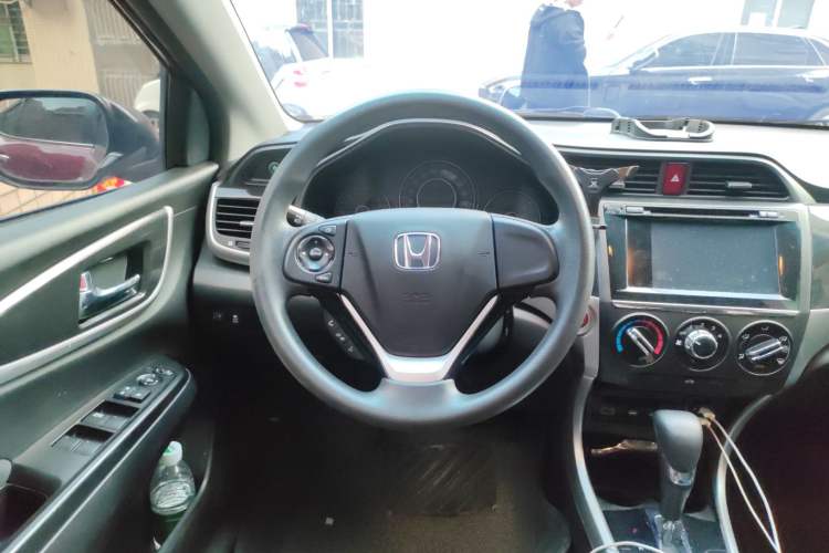 Used Honda Crider 2015 1.8L automatic luxury edition Steering Wheel