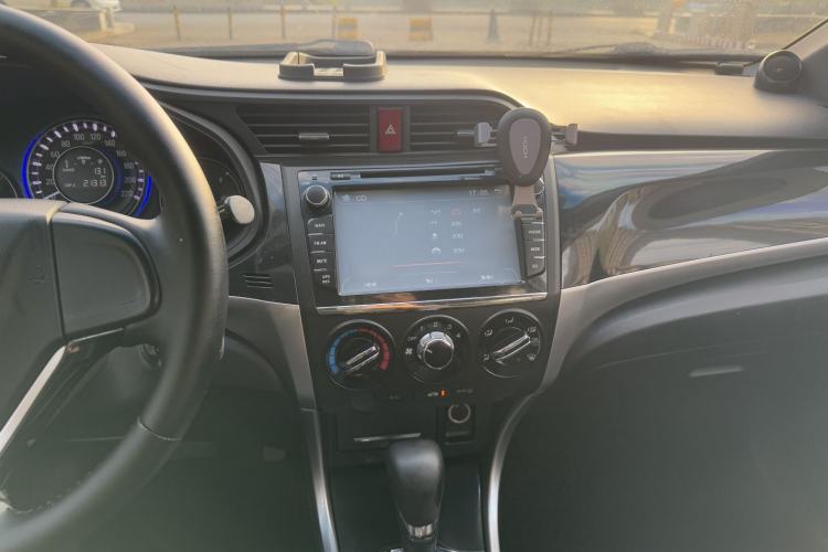 Used Honda Crider 2015 1.8L automatic comfort version Audio And AC Panel