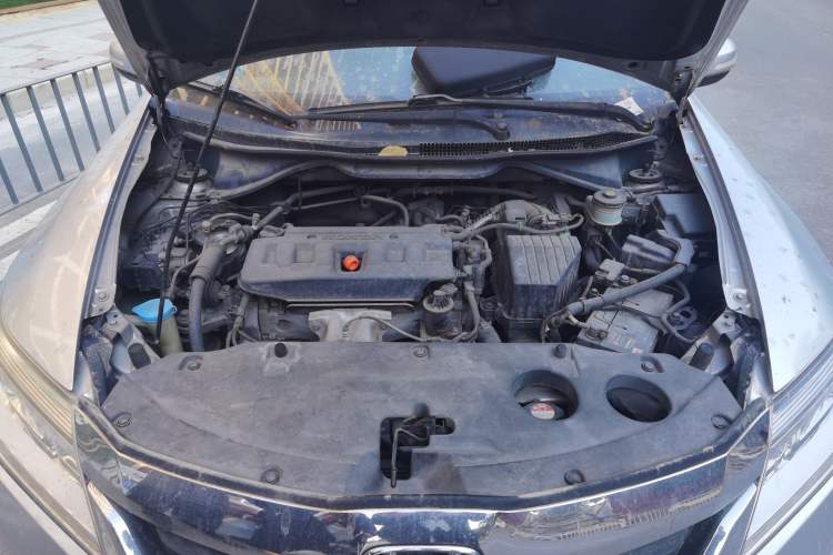 Used Honda Crider 2015 1.8L automatic comfort version Engine Bay