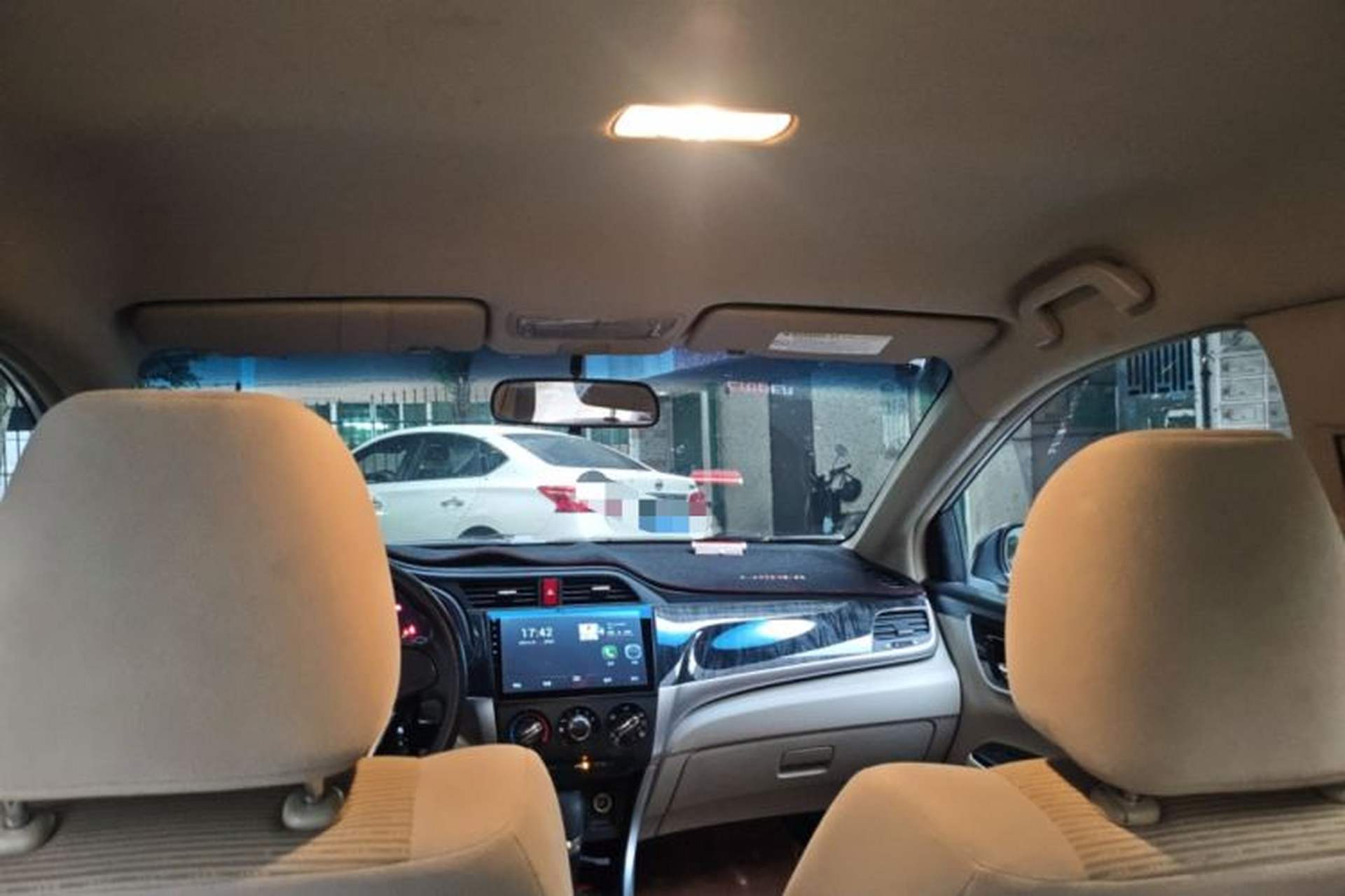 Used Honda Crider 2015 1.8L automatic comfort version Headliner