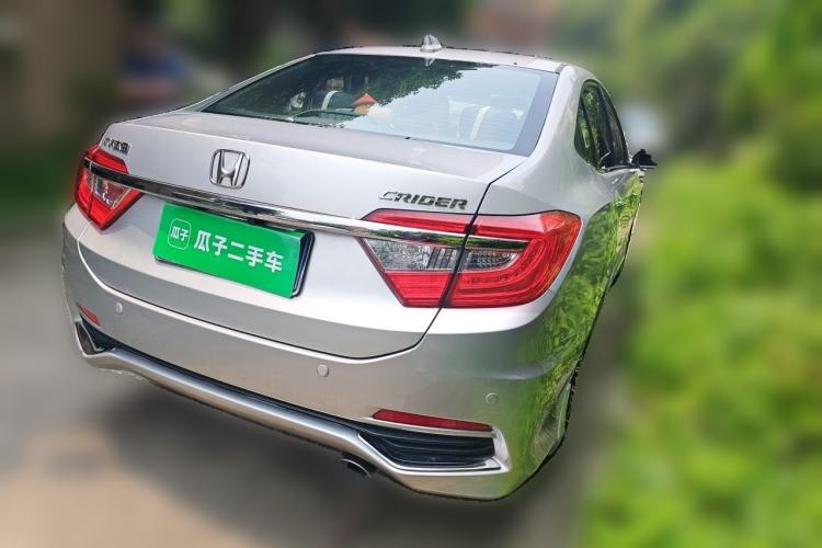 Used Honda Crider 2015 1.8L automatic luxury edition Rear Right 45 Deg