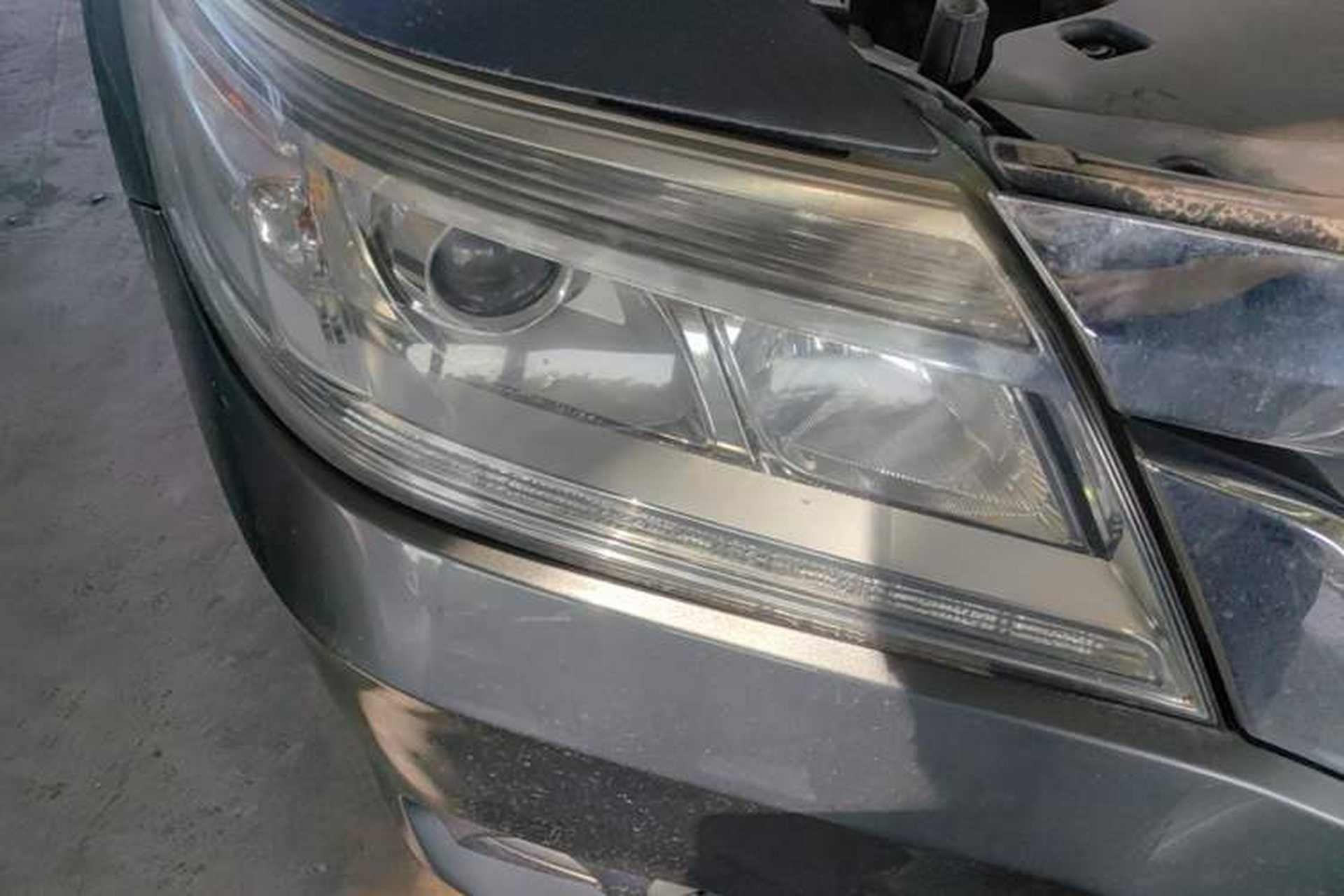 Used Honda Crider 2015 1.8L Automatic Ultra-Configured Limited Edition Right Front Headlight