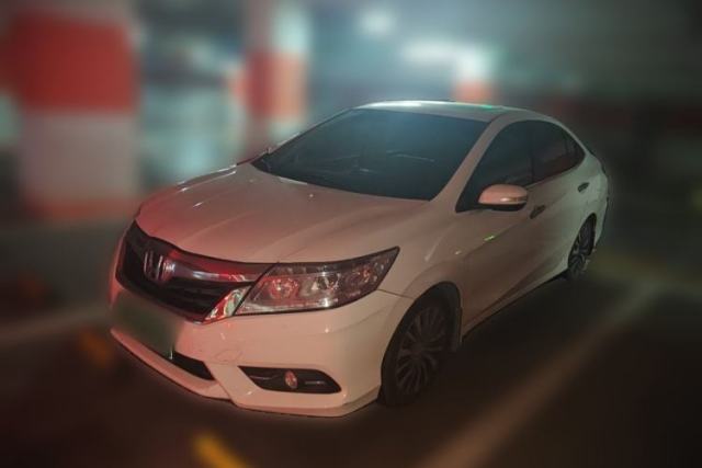 Honda Crider 2015 1.8L automatic luxury edition с пробегом