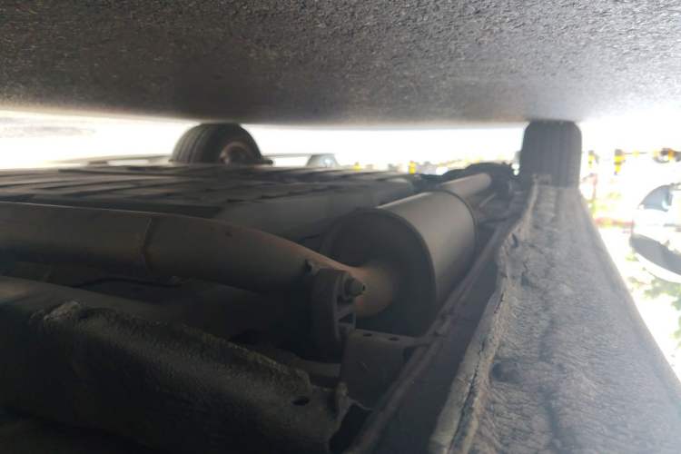 Used Honda Crider 2015 1.8L automatic luxury edition Chassis Front Right