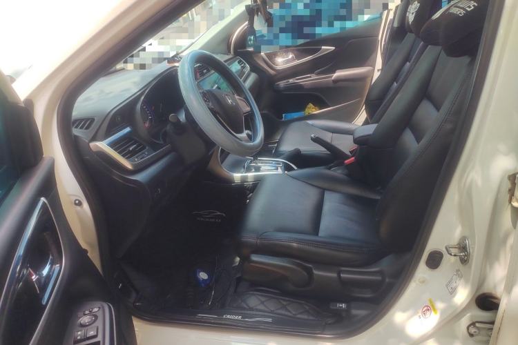 Used Honda Crider 2015 1.8L automatic luxury edition Driver Seat