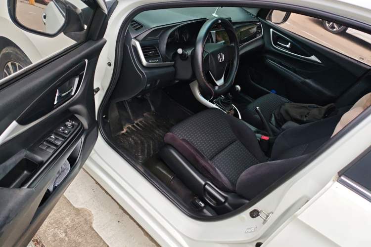 Used Honda Crider 2015 1.8L manual Comfort version Driver Seat