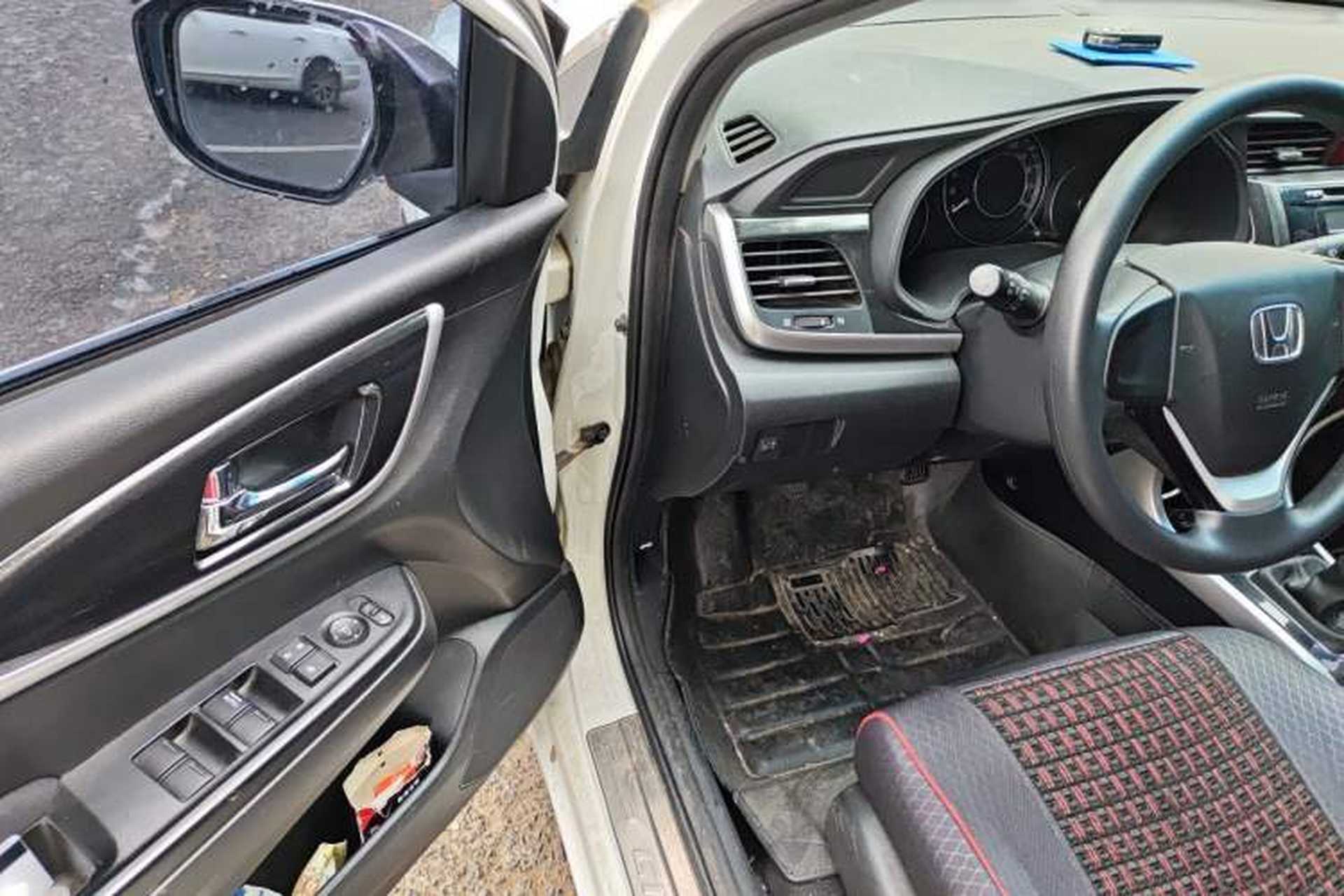 Used Honda Crider 2015 1.8L manual Comfort version Driver Seat