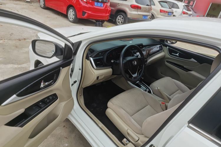 Used Honda Crider 2015 1.8L automatic comfort version Driver Seat