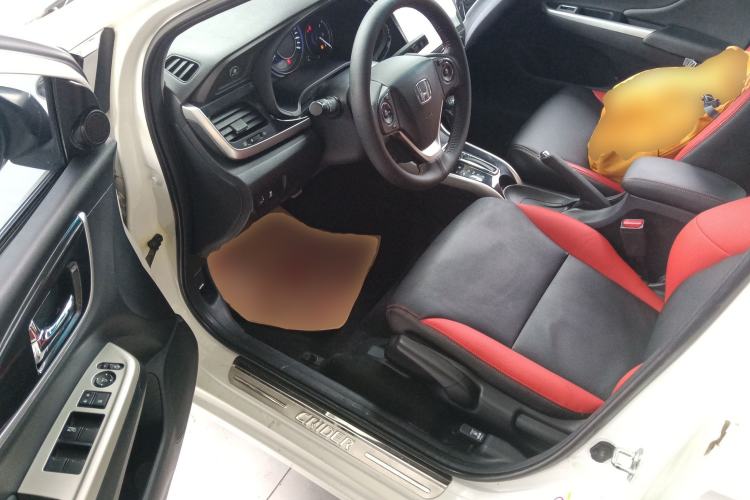 Used Honda Crider 2015 1.8L automatic luxury edition Driver Seat