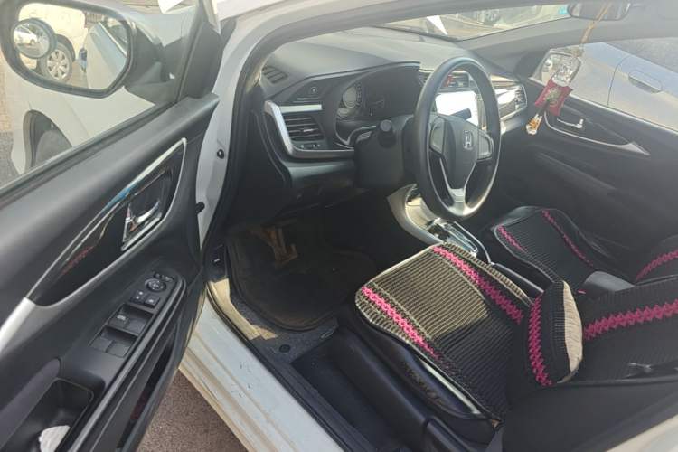 Used Honda Crider 2015 1.8L automatic comfort version Driver Seat