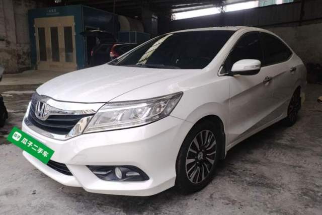 Used Honda Crider 2015 1.8L automatic luxury edition