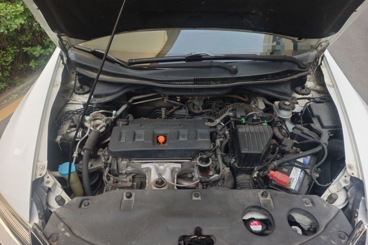 Used Honda Crider 2015 1.8L automatic luxury edition Engine Bay
