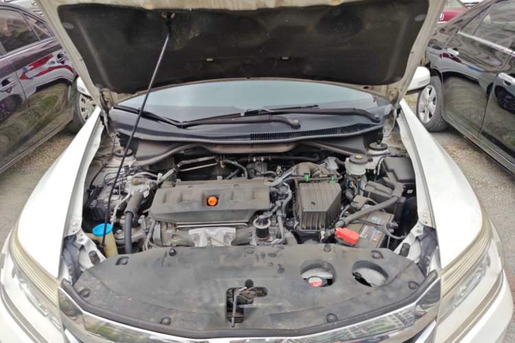 Used Honda Crider 2015 1.8L automatic comfort version Engine Bay